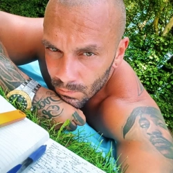 Patrik F