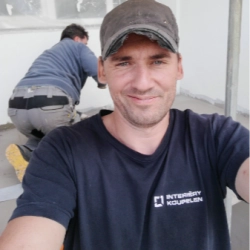 Tomáš