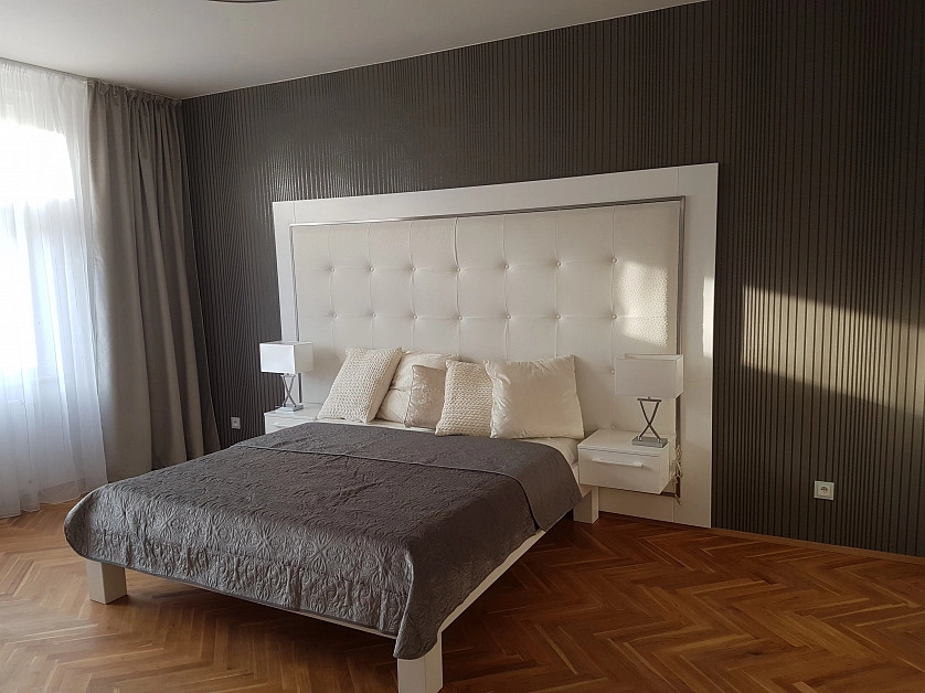 Práce v portfoliu - Rekonstrukce bytu i komerčnich prostor - fotografie 6