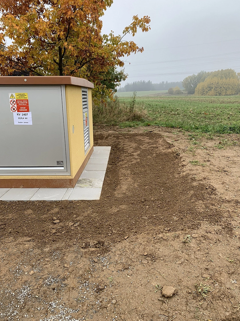 Работа портфолио - Uprava terenu a dlazba kolem trafostanice - фото 3