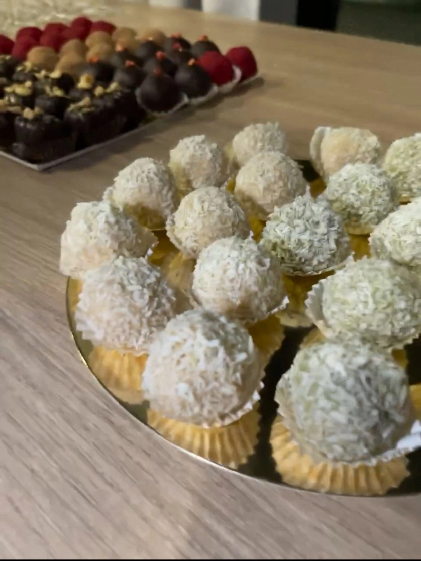 Práce v portfoliu - Десерты для мероприятий