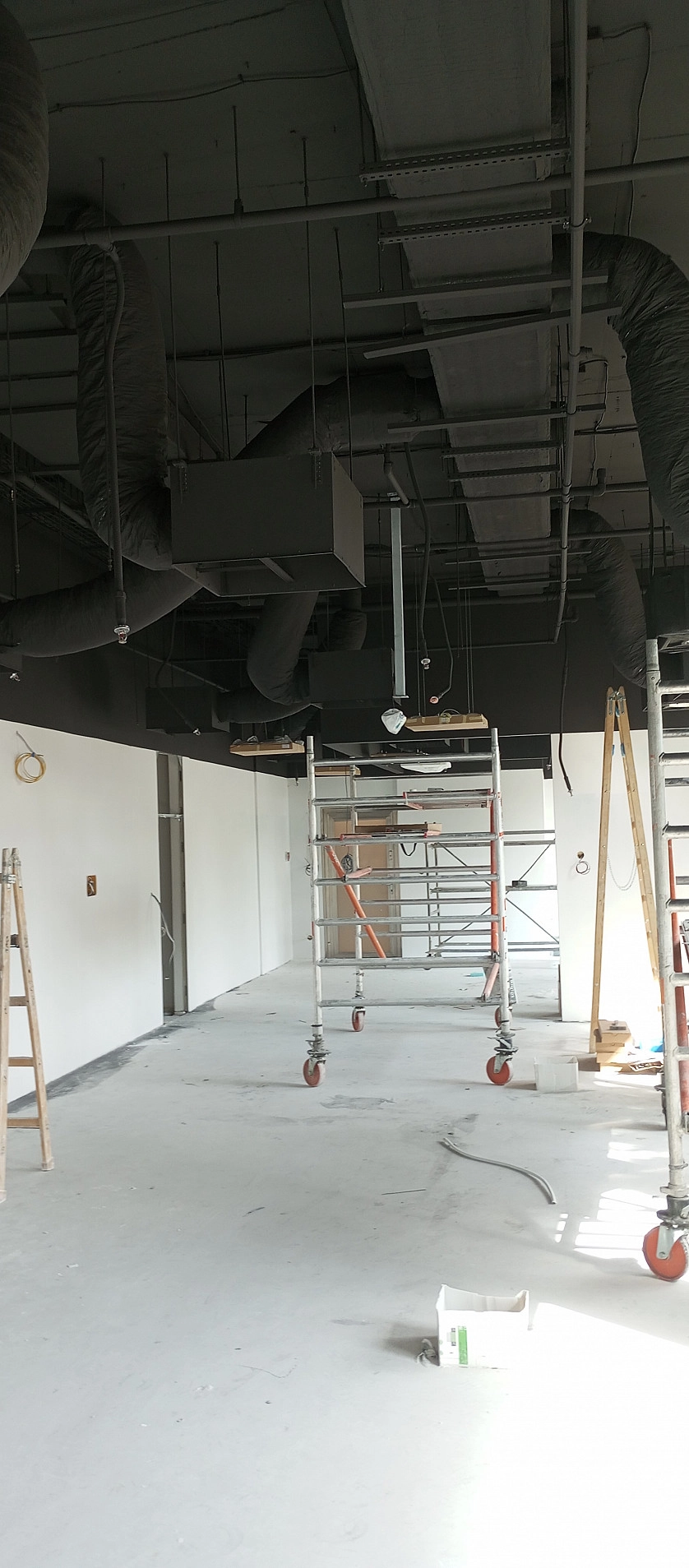 Работа портфолио - Pobočka banky KB - фото 2