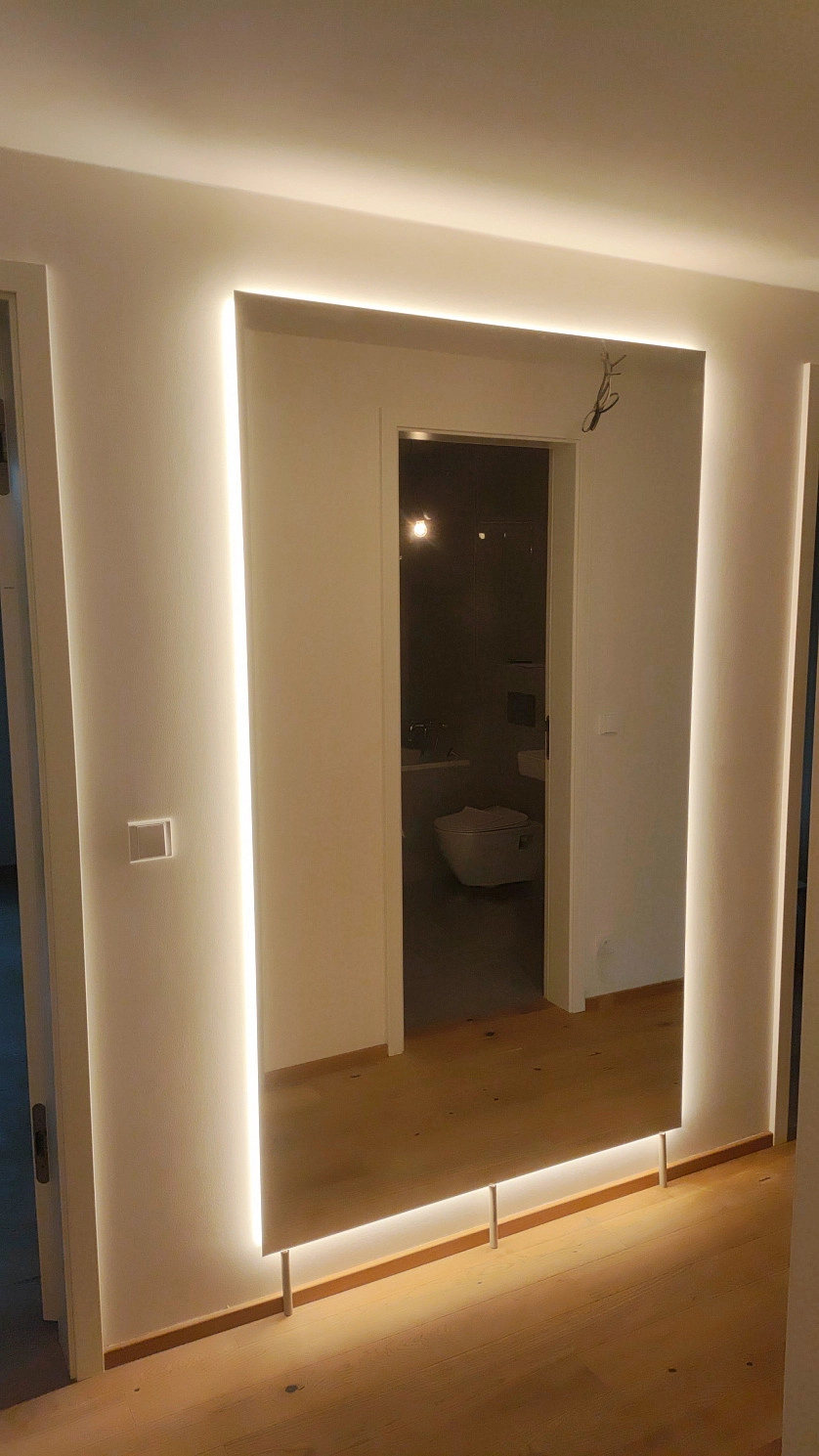 Работа портфолио - Монтаж зеркала с подсветкой - фото 3