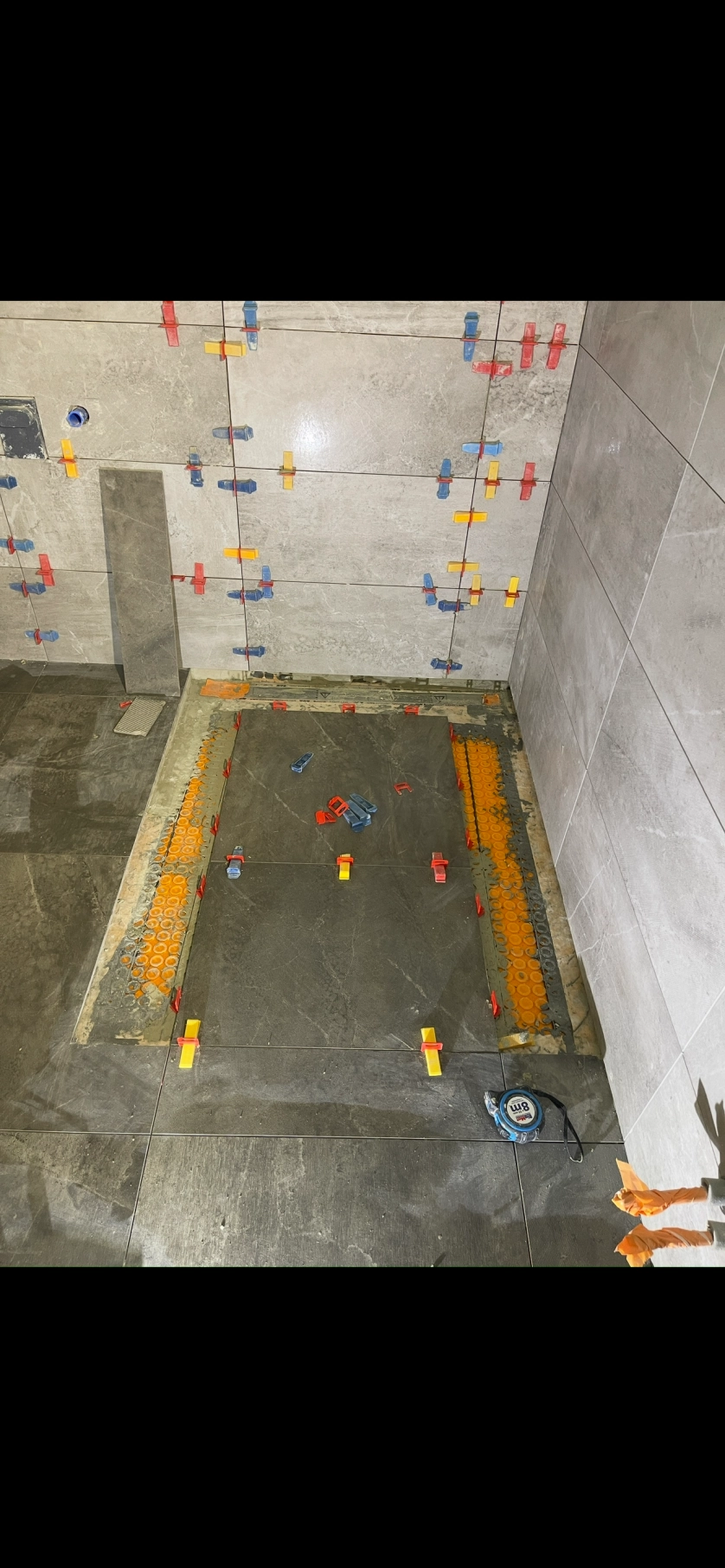 Práce v portfoliu - Rekonstrukce bytu a obkladačské práce - fotografie 6