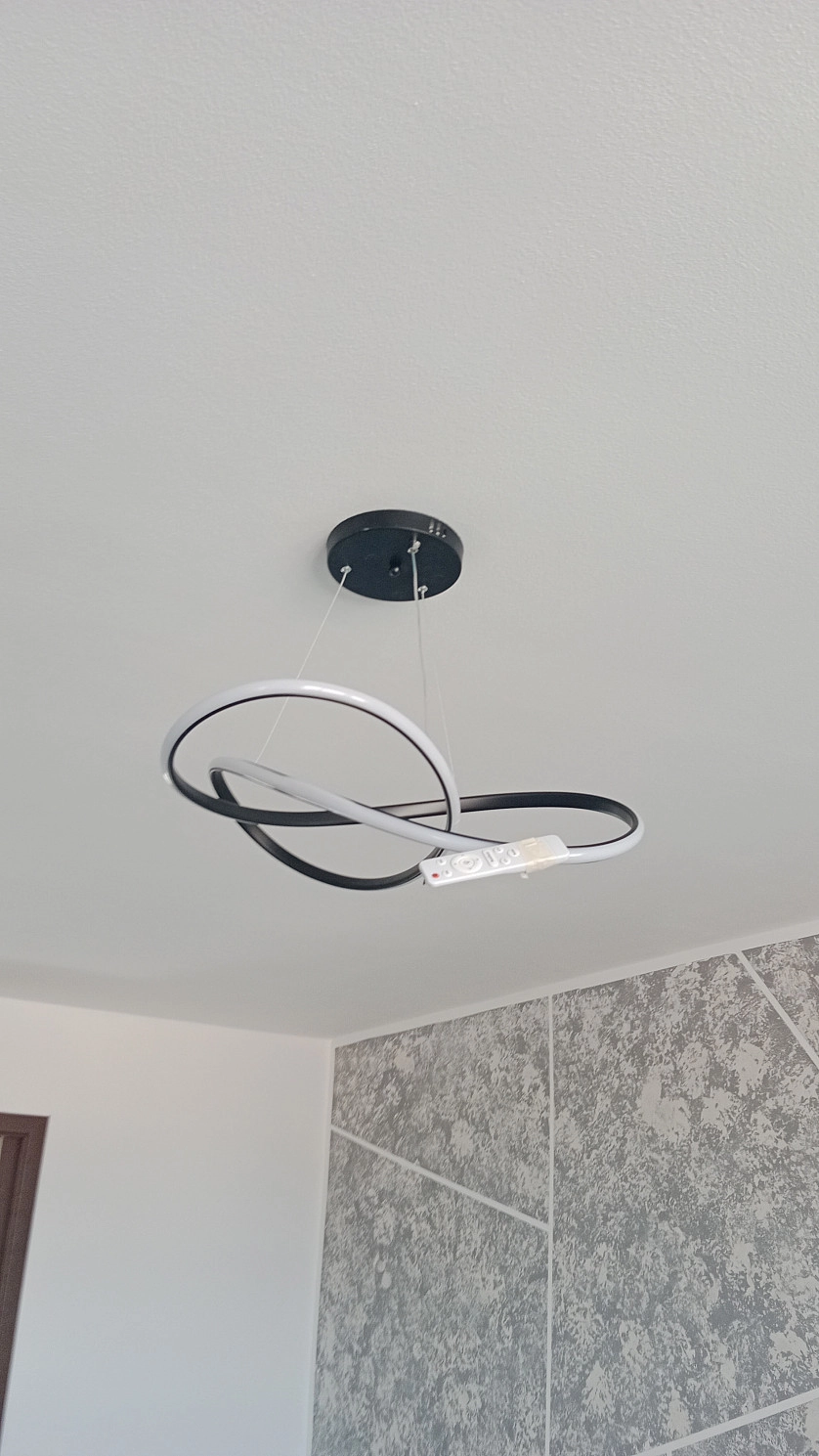 Práce v portfoliu - Zapojení nového osvětlení - fotografie 3