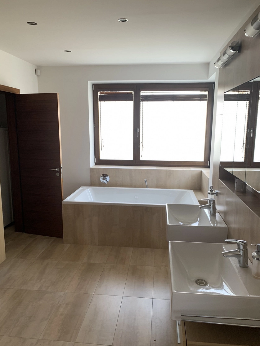 Práce v portfoliu - Rekonstrukce koupelny - fotografie 2