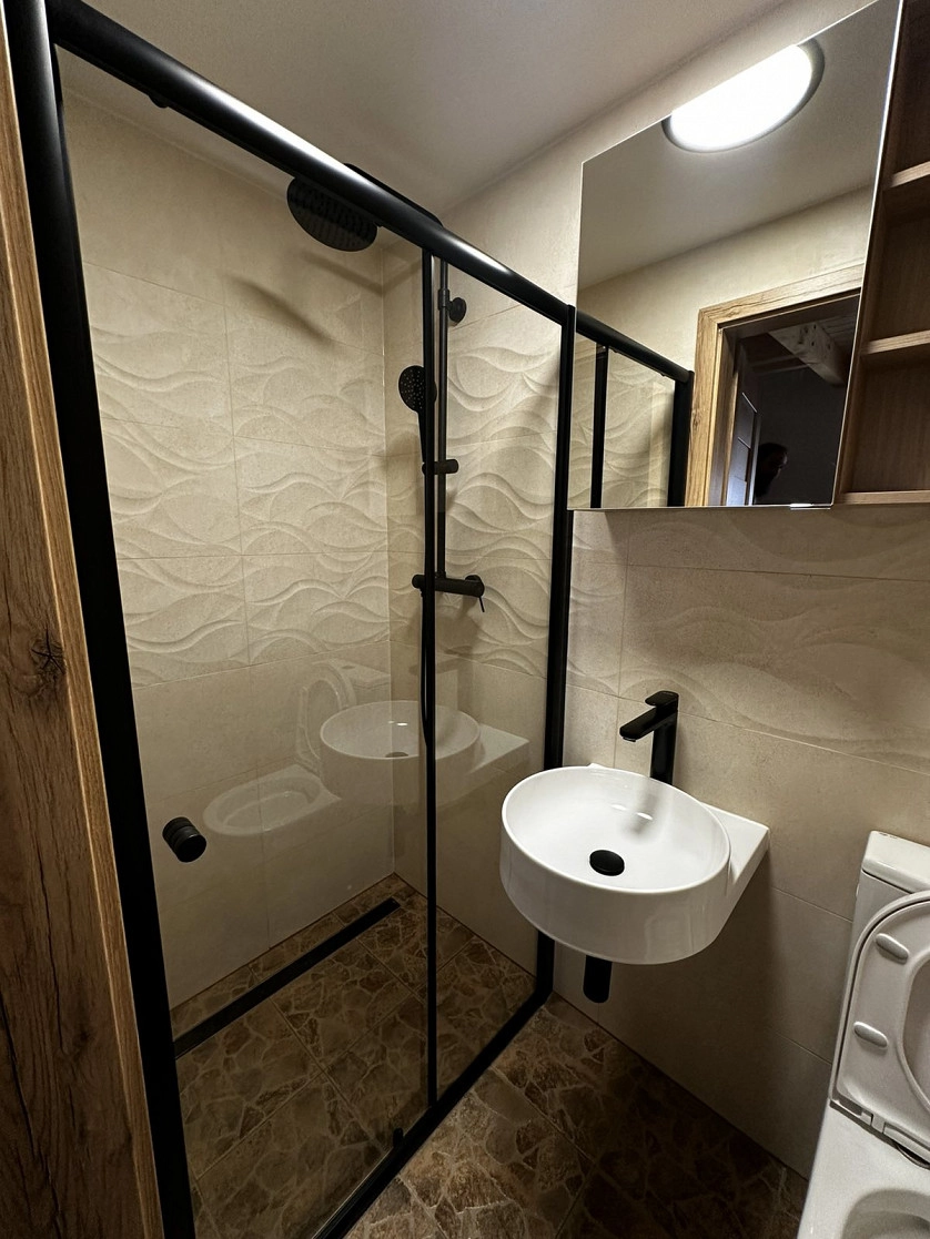 Práce v portfoliu - Rekonstrukce a zateplení RD - fotografie 3