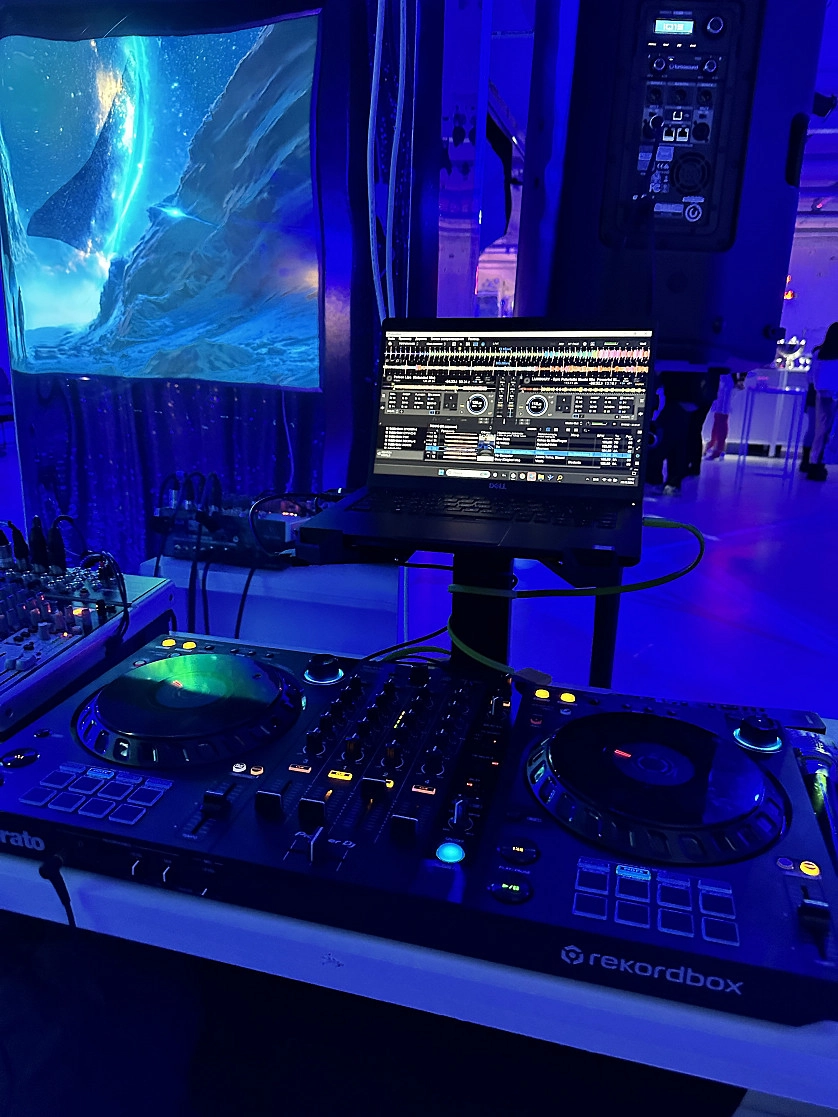 Работа портфолио - Starlight 2