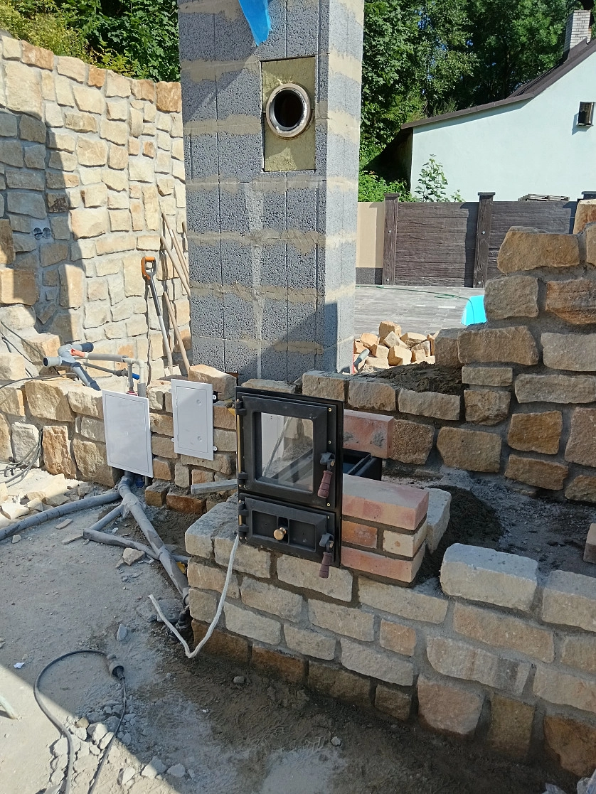 Portfolio work - Bazén s pergolou