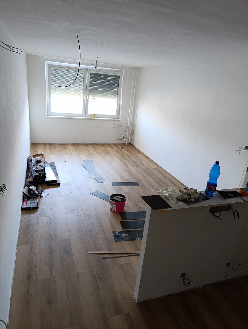 Práce v portfoliu - Podlaha vinylflor - fotografie 6