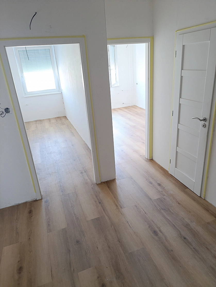 Práce v portfoliu - Podlaha vinylflor - fotografie 3