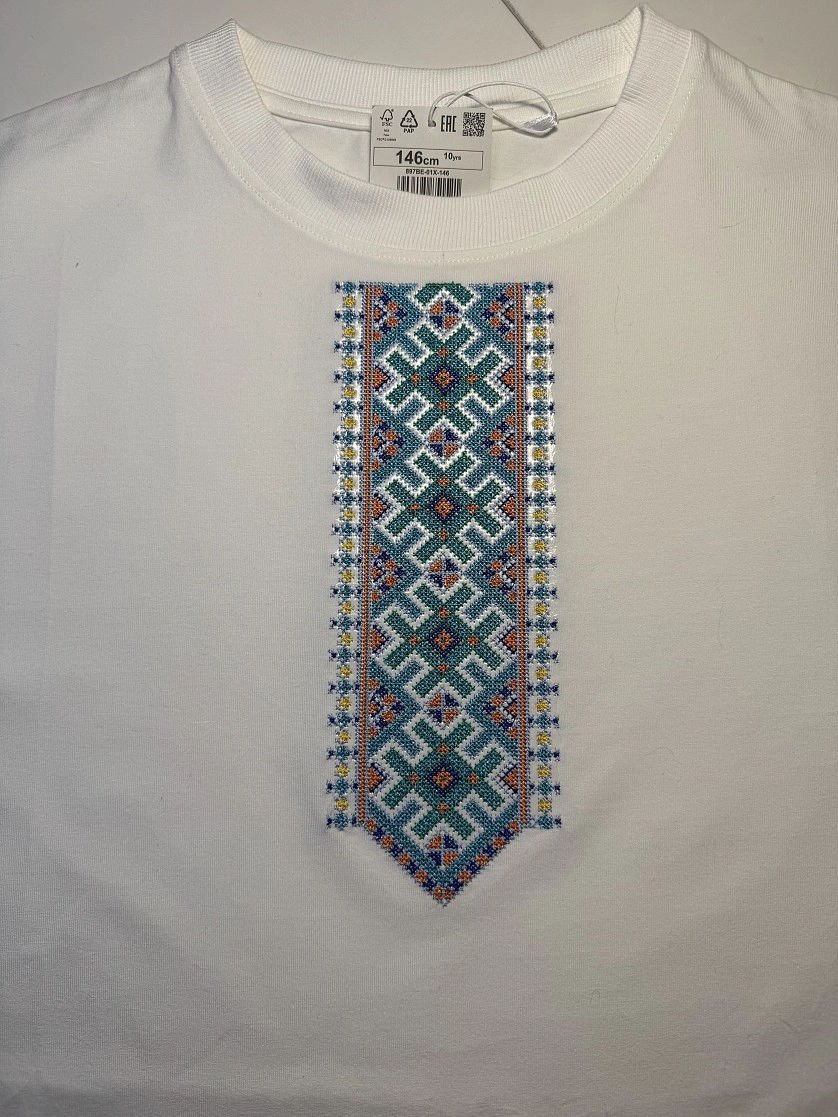 Práce v portfoliu - Вышивка на ваших футболках и худи. - fotografie 3