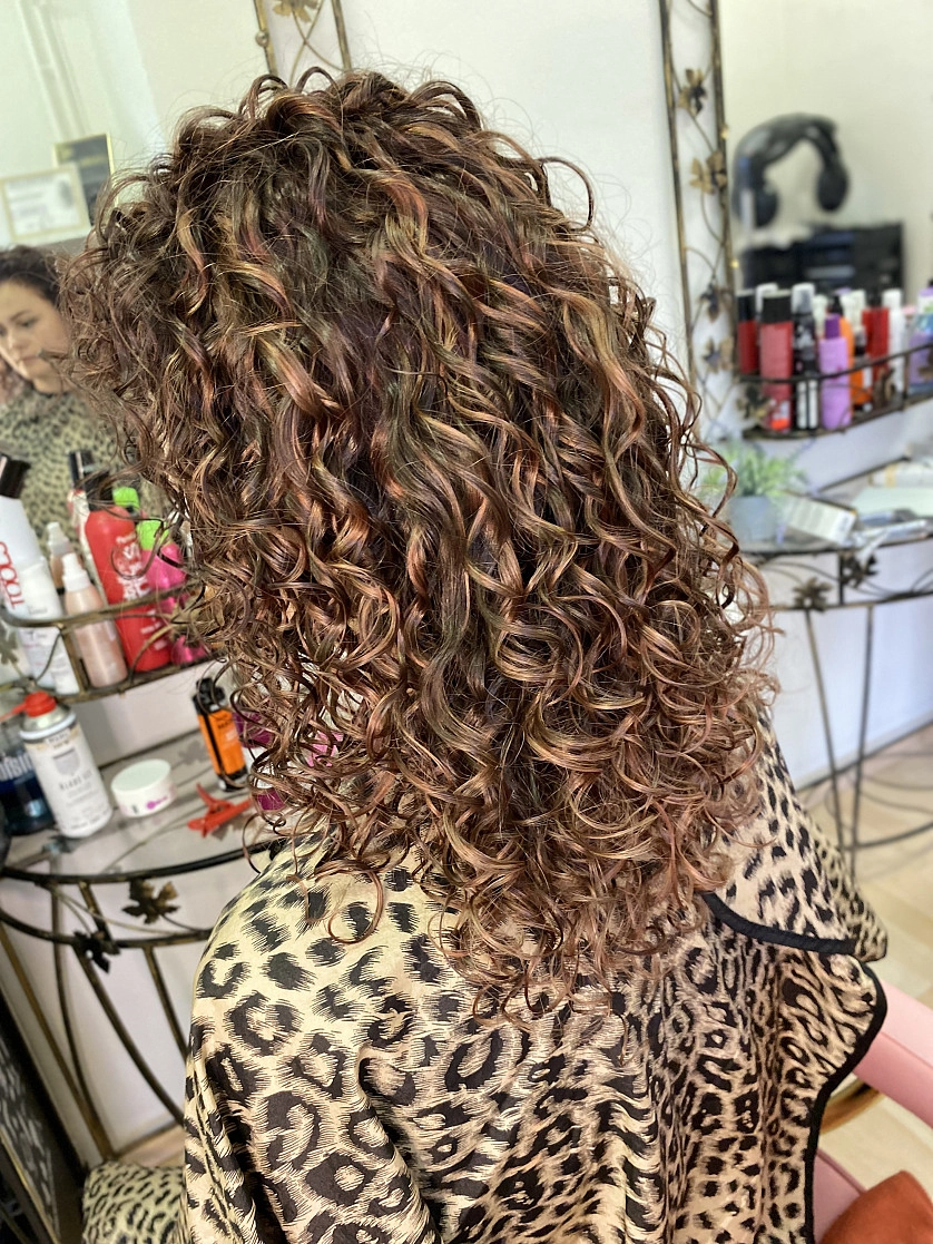 Práce v portfoliu - Завивка волос - fotografie 6