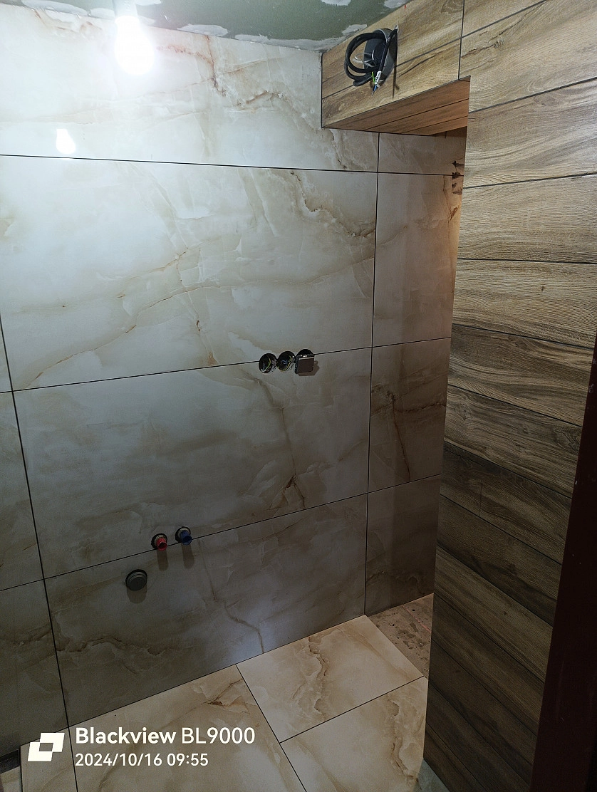 Práce v portfoliu - Кладка кафеля - fotografie 2