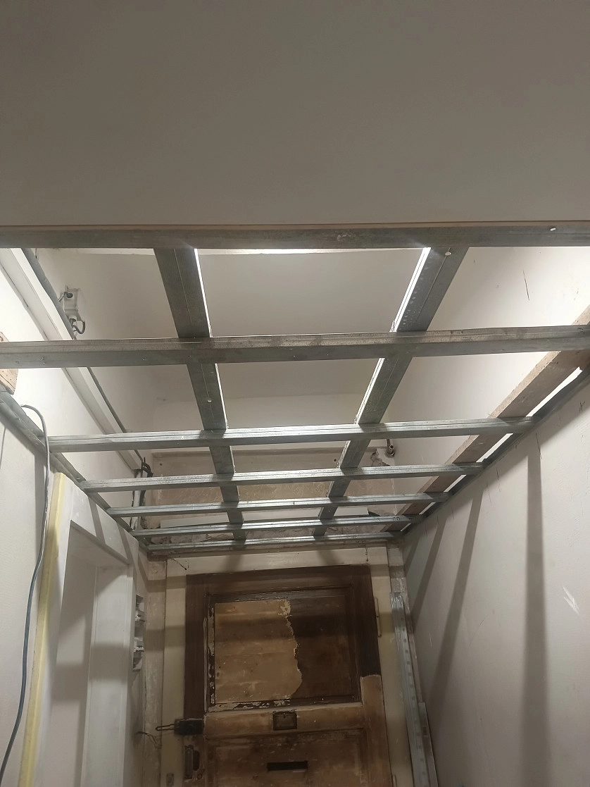 Práce v portfoliu - Реконструкция квартиры Praha-7 - fotografie 6