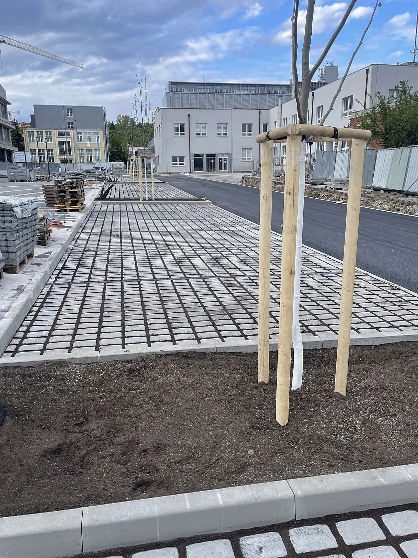 Práce v portfoliu - Pokladka Dlažby a obruby….