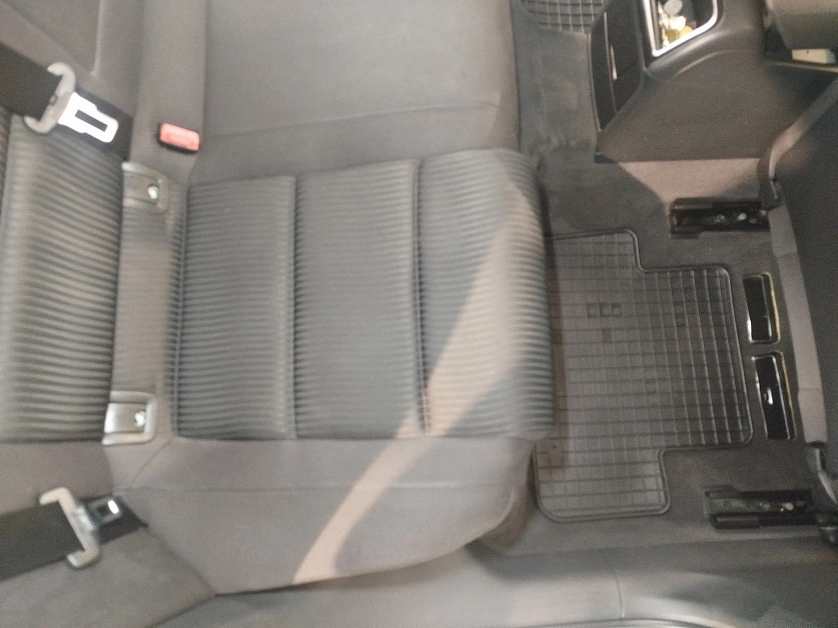 Práce v portfoliu - Čištění interiéru vozu - fotografie 5
