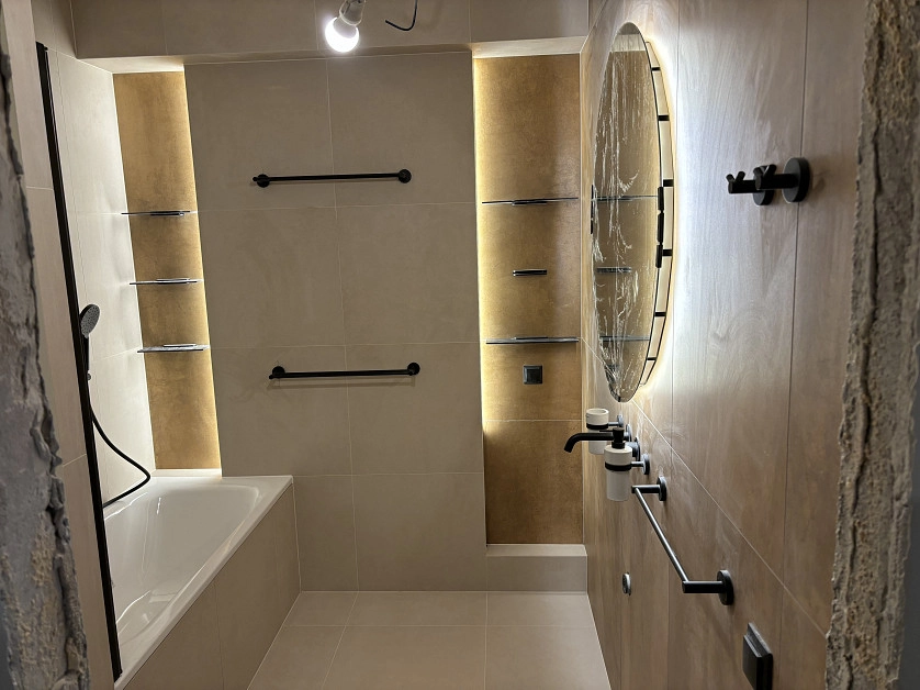 Práce v portfoliu - Rekonstrukce koupelnu - fotografie 5