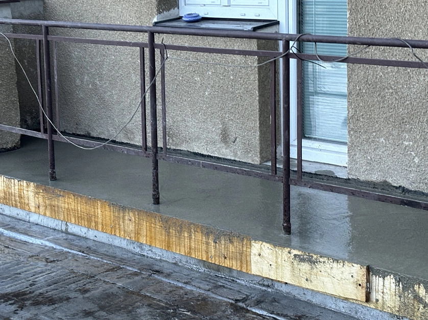 Práce v portfoliu - Rekonstrukce balkonu - fotografie 4