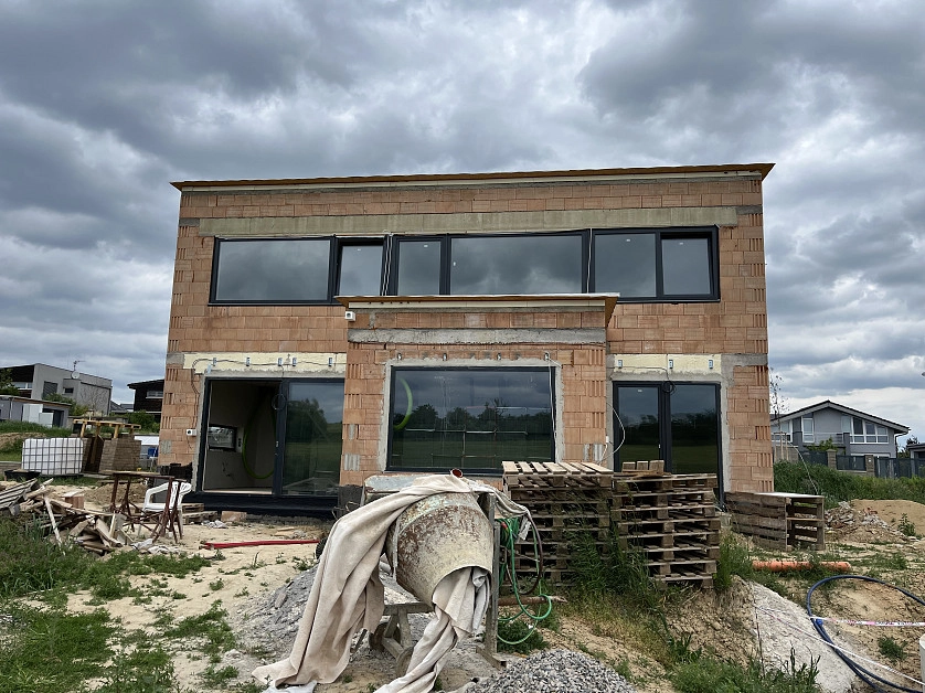 Práce v portfoliu - Zakázka Hrušovany u Brna - fotografie 3