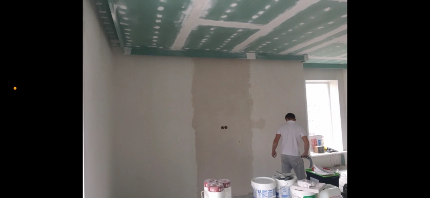 Práce v portfoliu - Монтаж стен из гипсокартона - fotografie 2