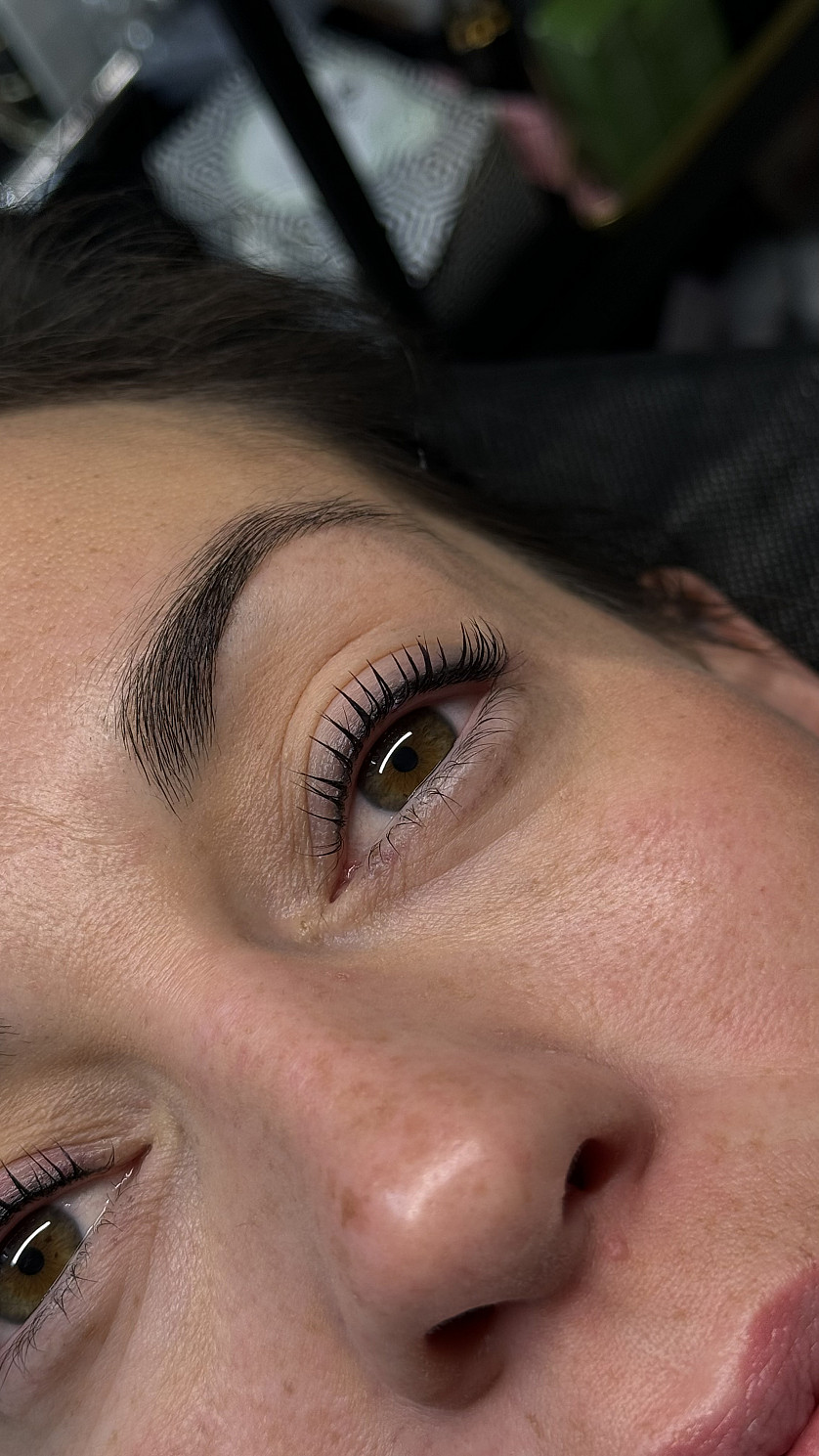 Ламинирование ресниц / Laminace řas / Lash lift изображение 1