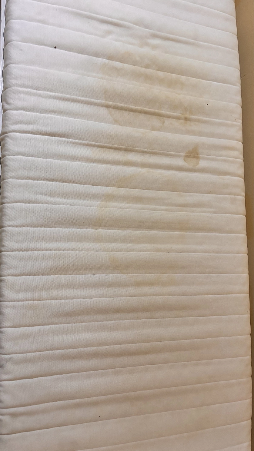 Práce v portfoliu - Čištění matrací