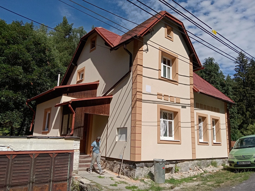 Práce v portfoliu - Zateplení domu Rotava - fotografie 2