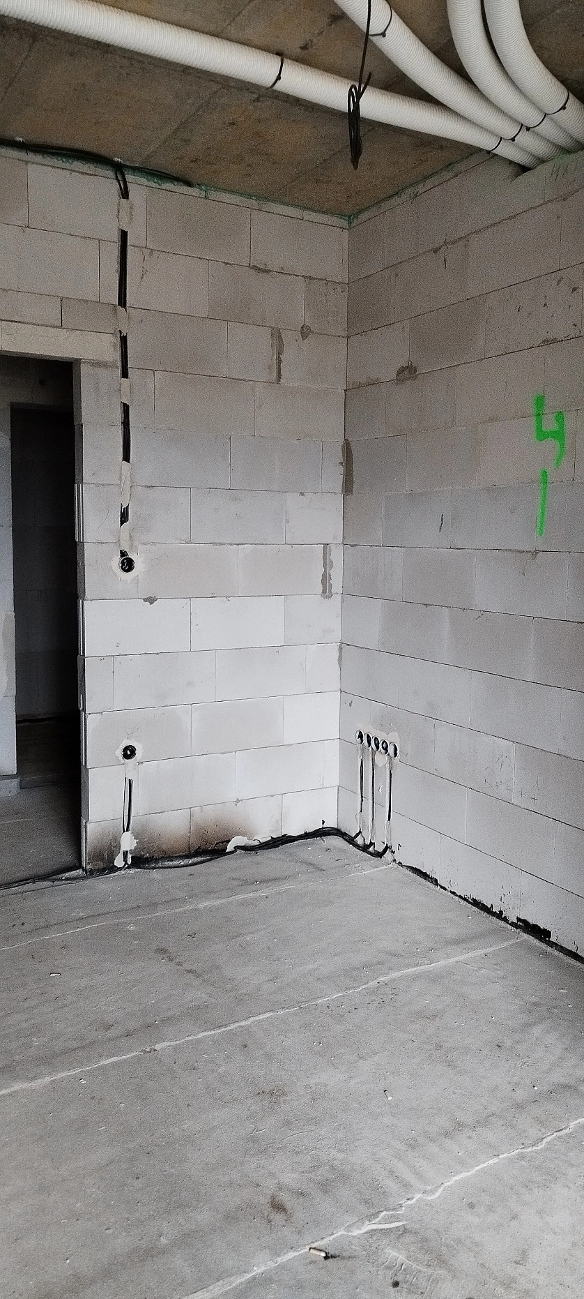 Práce v portfoliu - Монтаж проводки