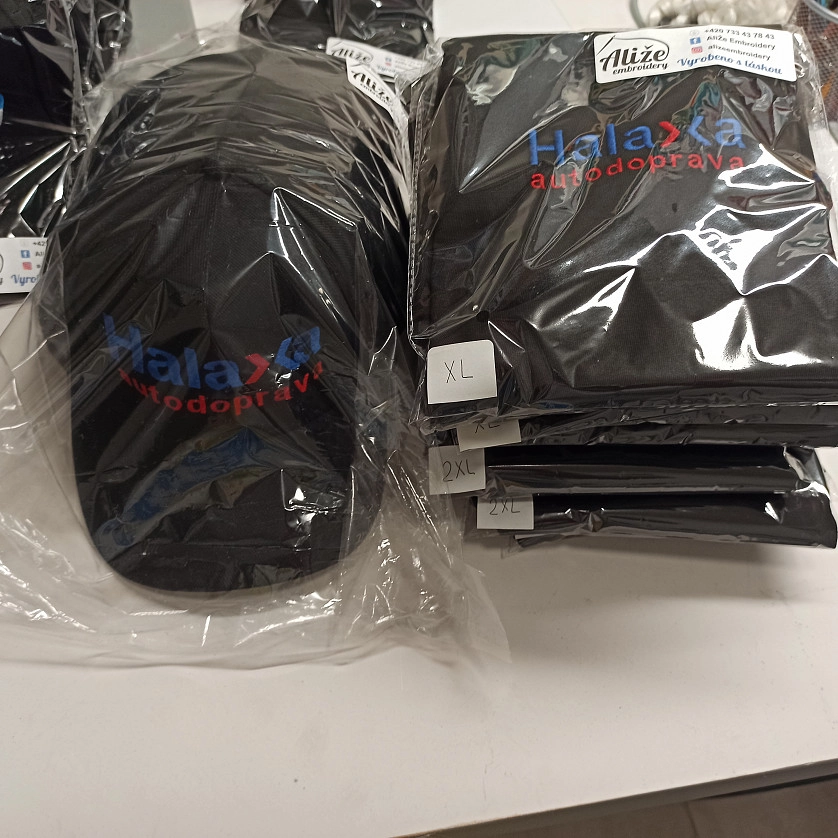 Práce v portfoliu - Vyšivka - fotografie 2