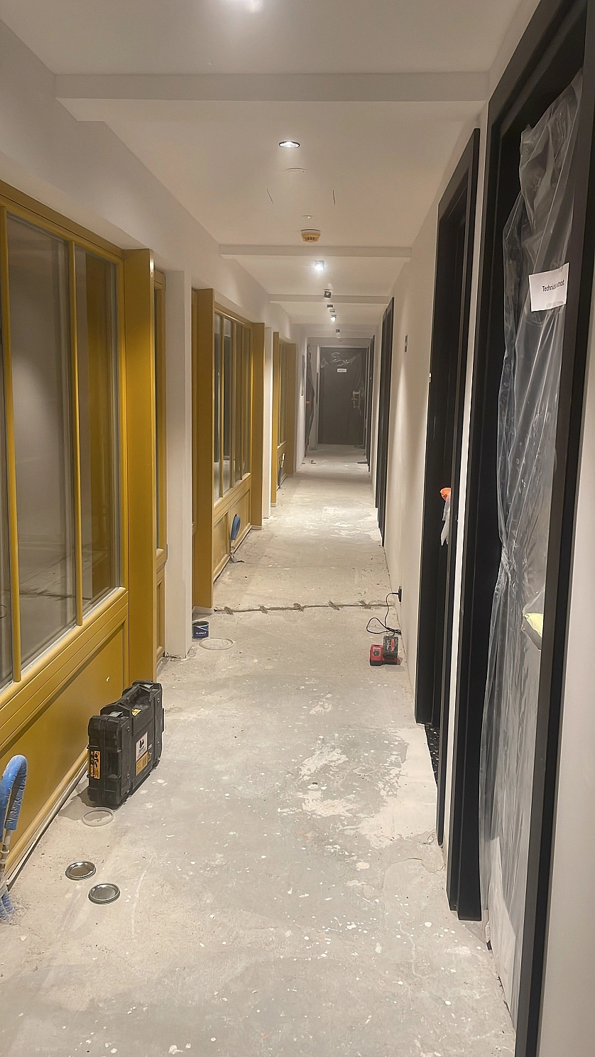 Práce v portfoliu - Rekonstrukce Hotelu EA Hotel Embassy - fotografie 6