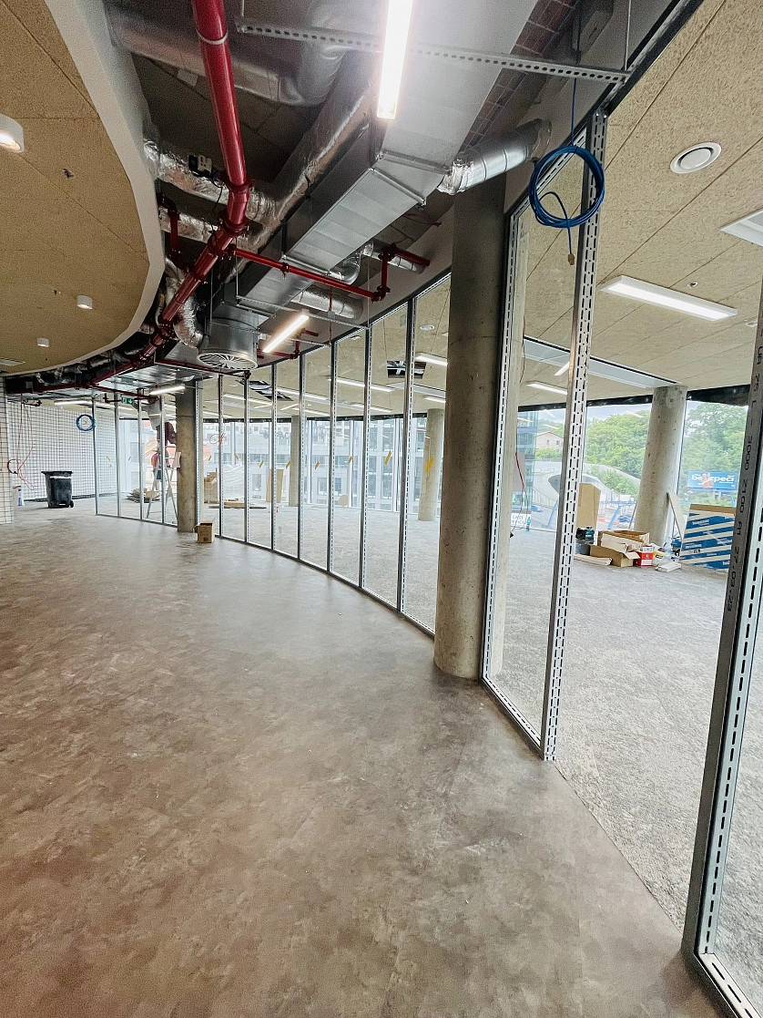 Práce v portfoliu - Skleněné příčky Green Point - fotografie 3