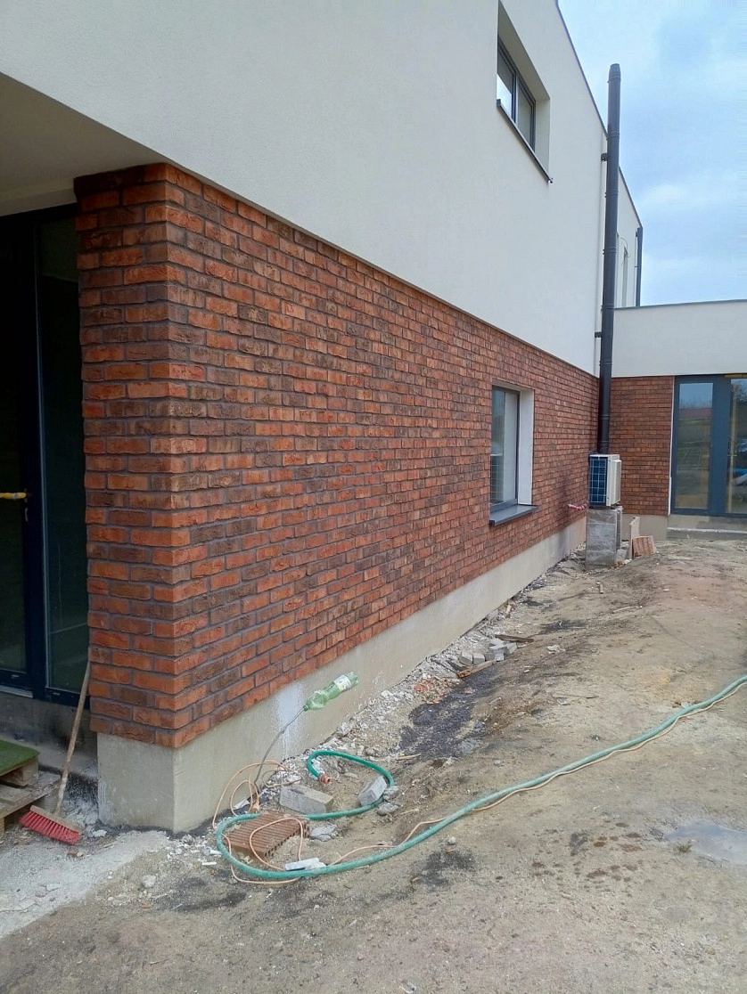 Práce v portfoliu - Облицовка клинкер - fotografie 3