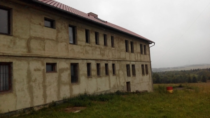 Práce v portfoliu - Rekonstrukce koupelen a fasád - fotografie 5