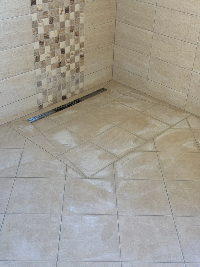 Práce v portfoliu - укладка плитки сам узлов - fotografie 2