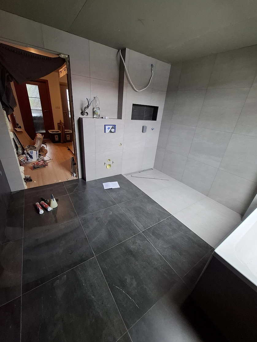 Práce v portfoliu - Provadím zednické obkladačske prace, Praha,Praha vychod. - fotografie 5