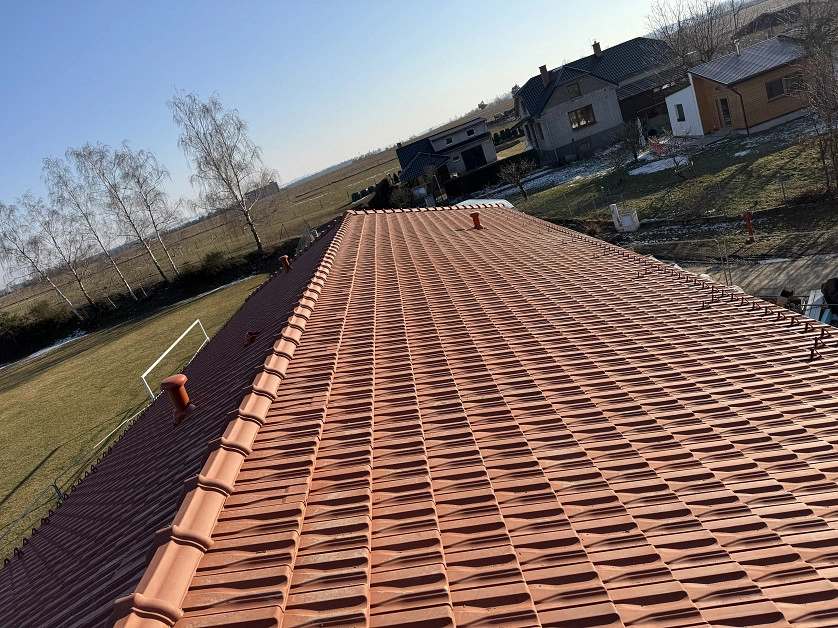Práce v portfoliu - Klempířská práce střešní krytina montáž - fotografie 2