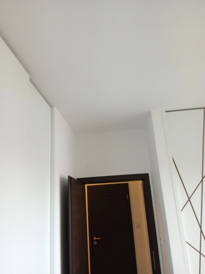 Práce v portfoliu - Výmalba bytu 3+1 v Praze - fotografie 4