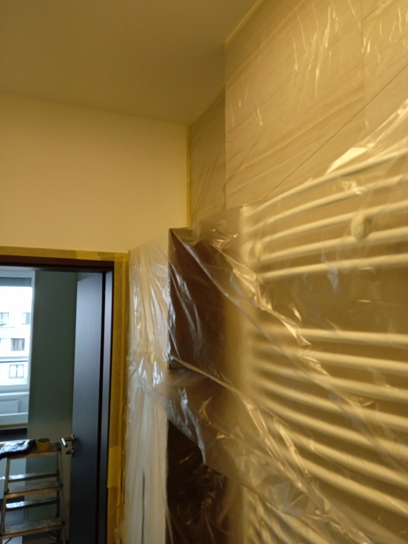 Práce v portfoliu - Výmalba bytu 3+1 v Praze - fotografie 6