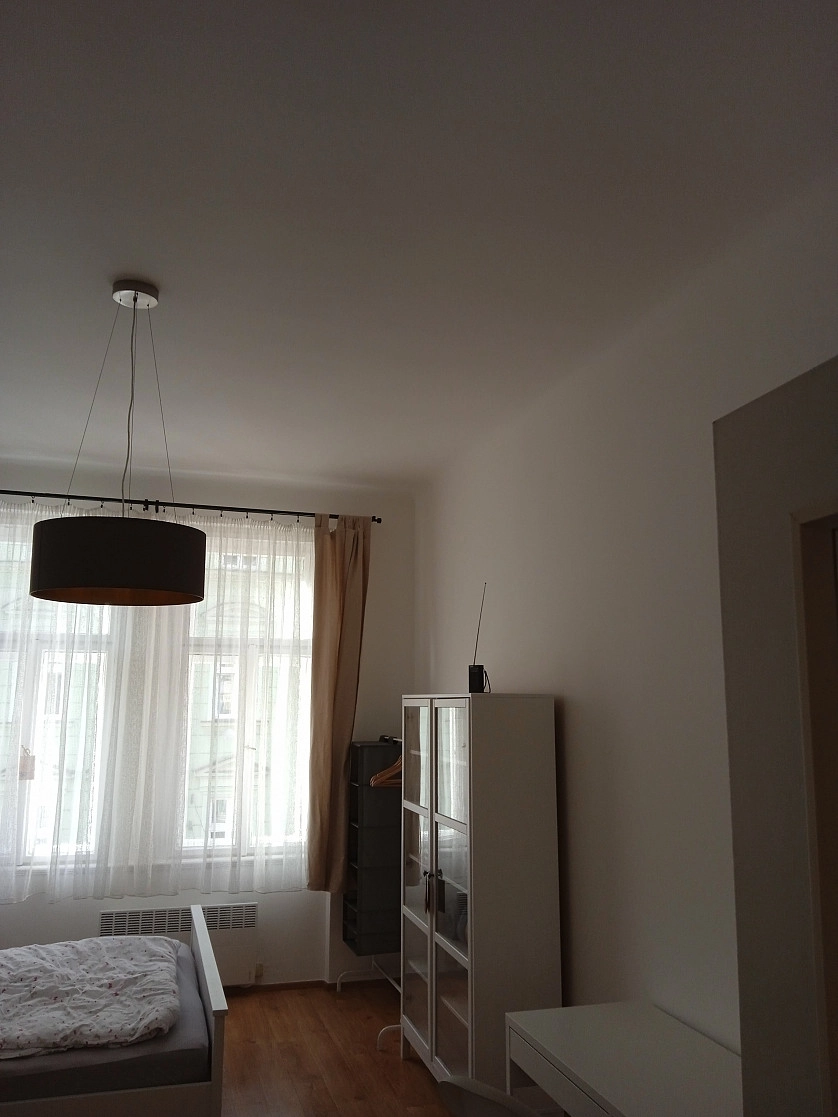 Práce v portfoliu - Malování bytů po kuřácích - fotografie 6