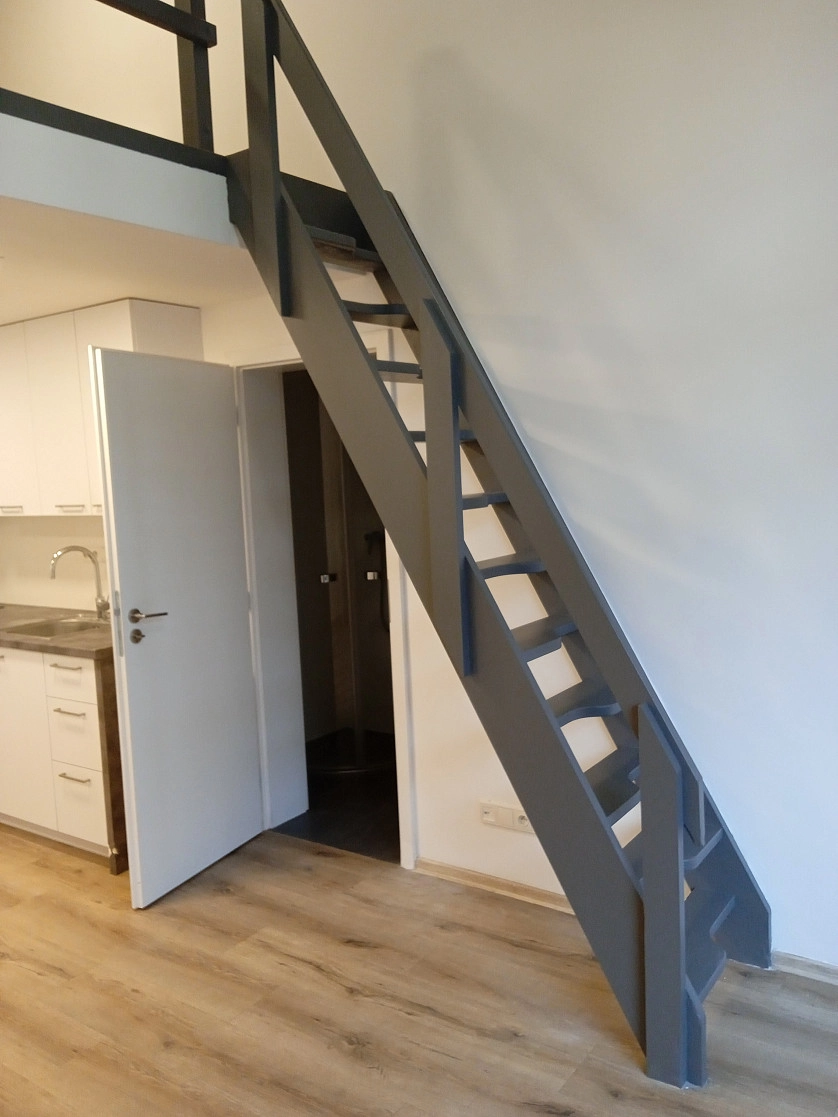 Práce v portfoliu - Výmalba bytu v Praze Písnici - fotografie 6