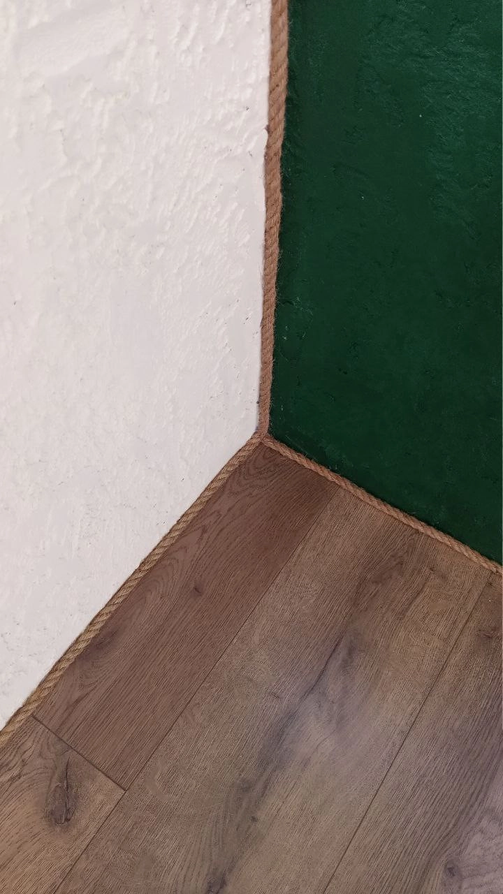 Portfolio work - likvidace plísní, obnova a nátěr stěn, montáž, výměna obkladů - photo 3