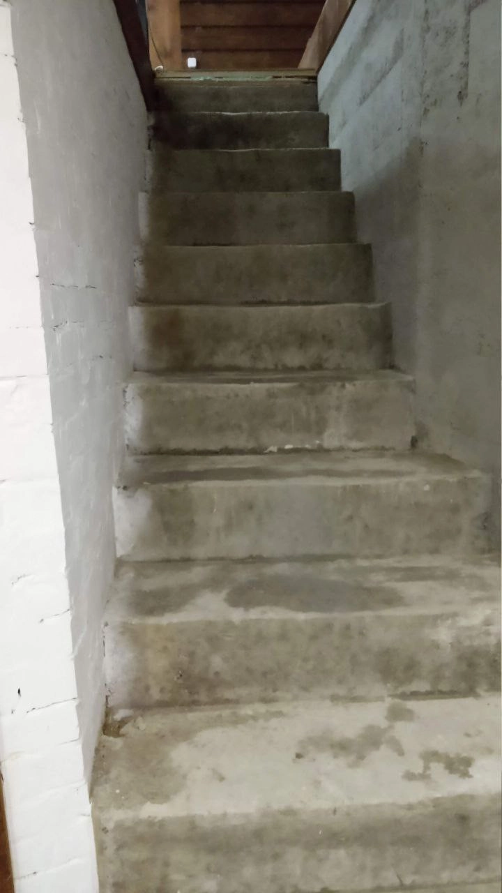 Portfolio work - likvidace plísní, obnova a nátěr stěn, montáž, výměna obkladů - photo 6