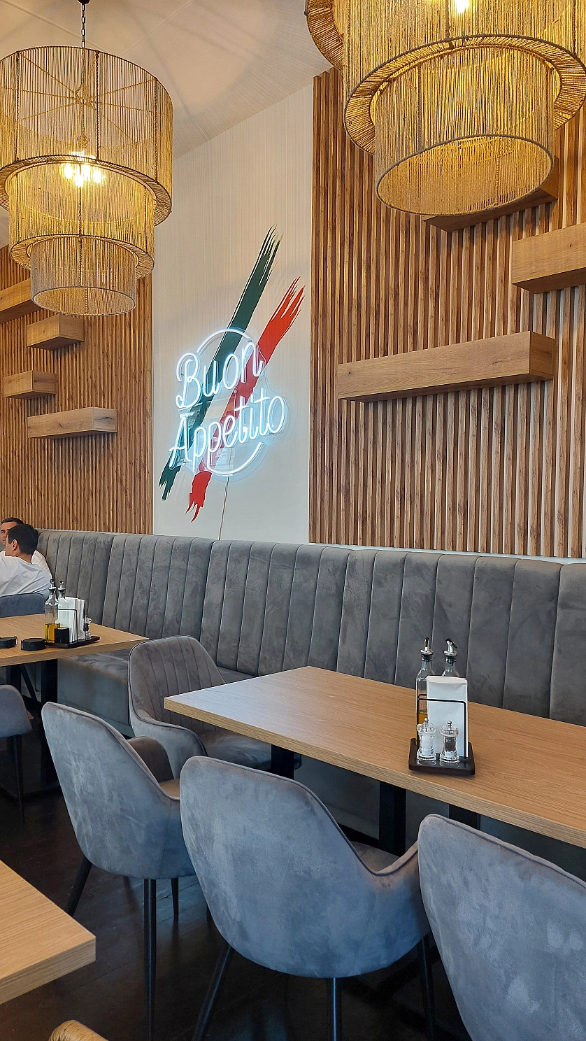 Práce v portfoliu - Ресторан Bellissimo в Праге, Mělnická 582/13 - fotografie 5