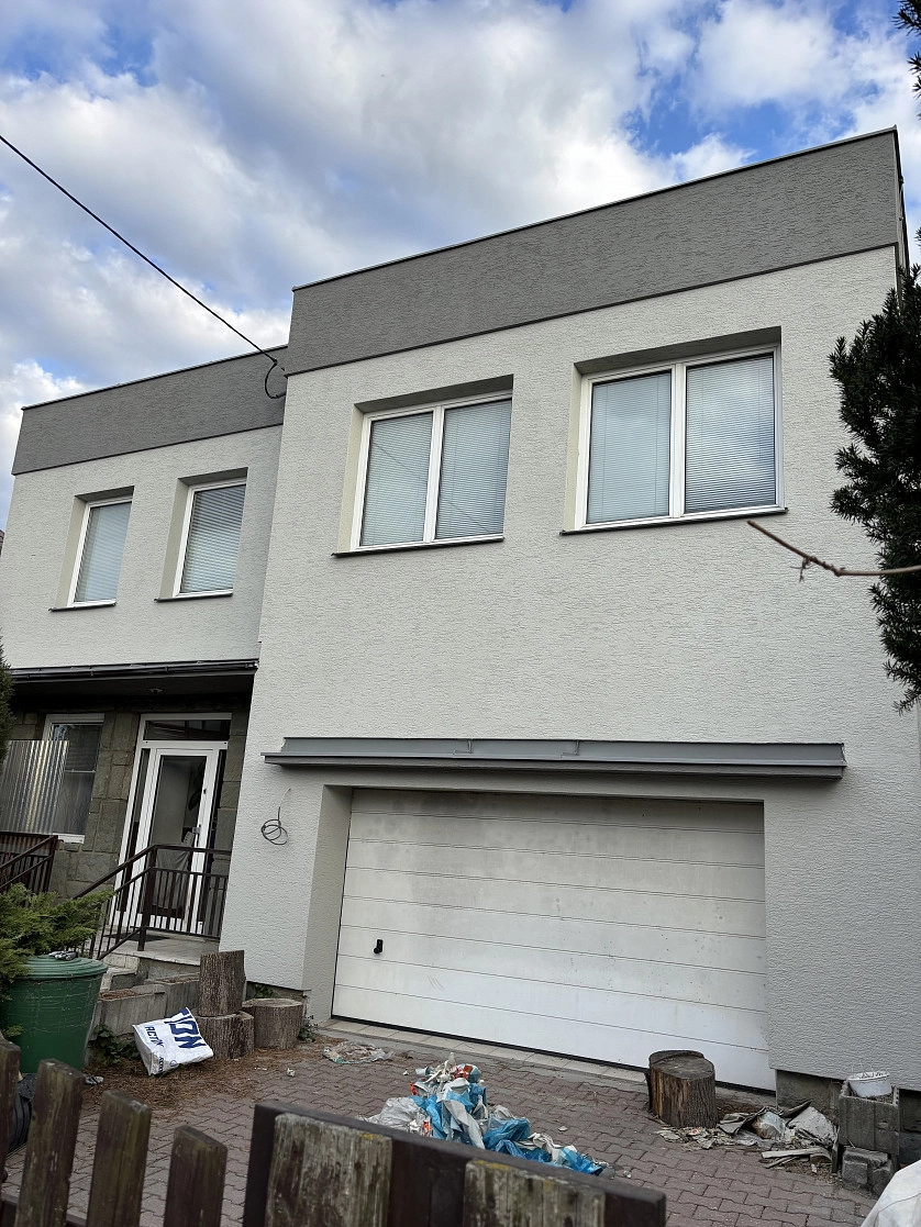 Работа портфолио - Čištění a Nátěr fasády - фото 2