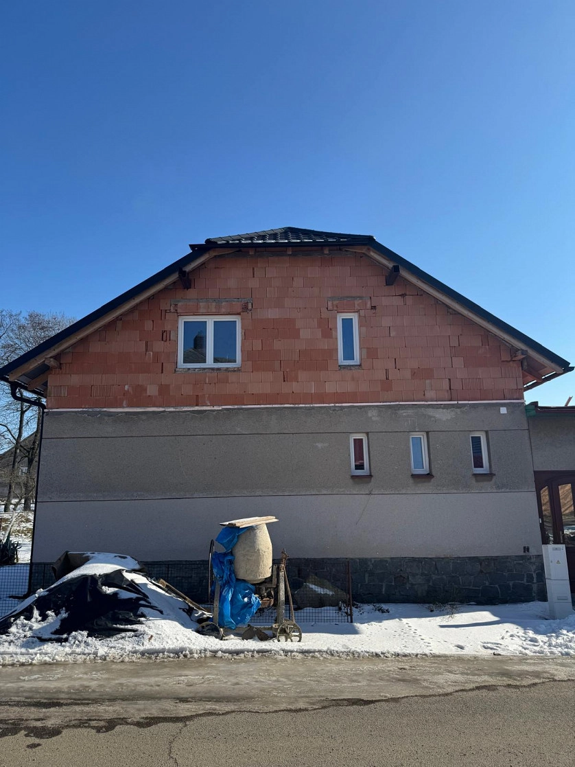 Práce v portfoliu - Optimální zateplení obálky domu, přístavba patra a projekční práce - financováno NZÚ - fotografie 4