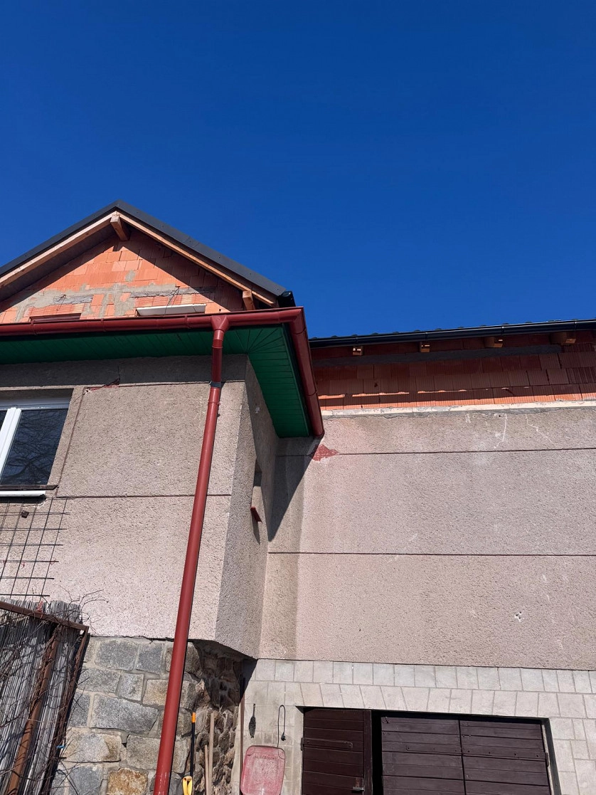 Práce v portfoliu - Optimální zateplení obálky domu, přístavba patra a projekční práce - financováno NZÚ - fotografie 3