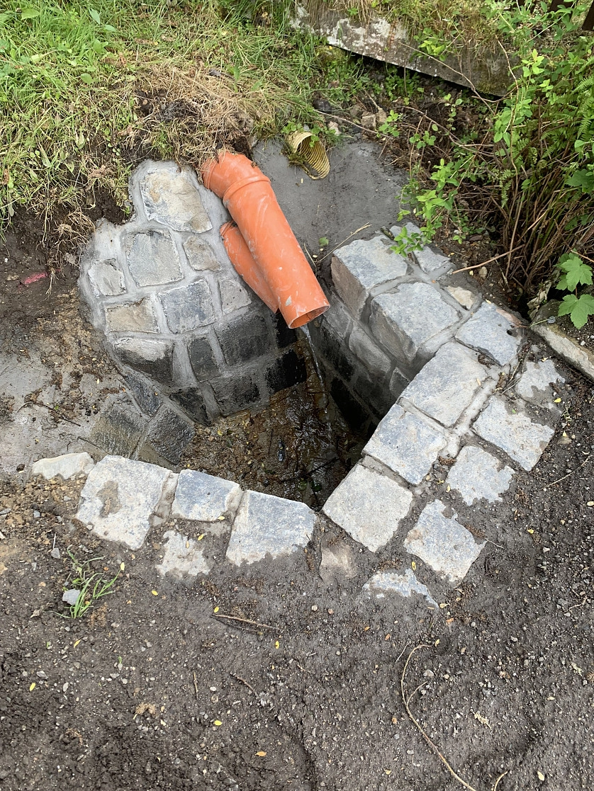 Práce v portfoliu - Práce s přírodním kamenem – poctivá řemeslná práce s respektem k materiálu - fotografie 3