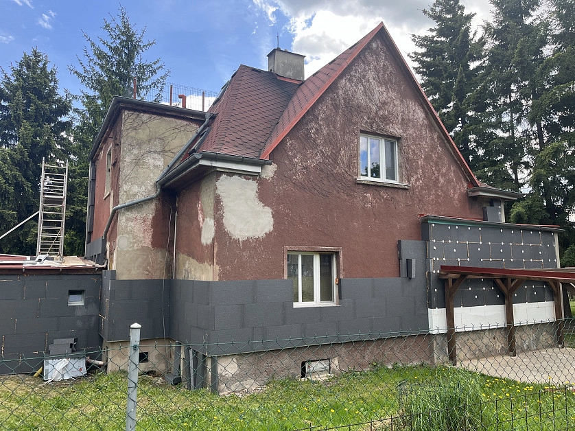 Práce v portfoliu - Zateplení fasády – modernizace a úspora energií - fotografie 2