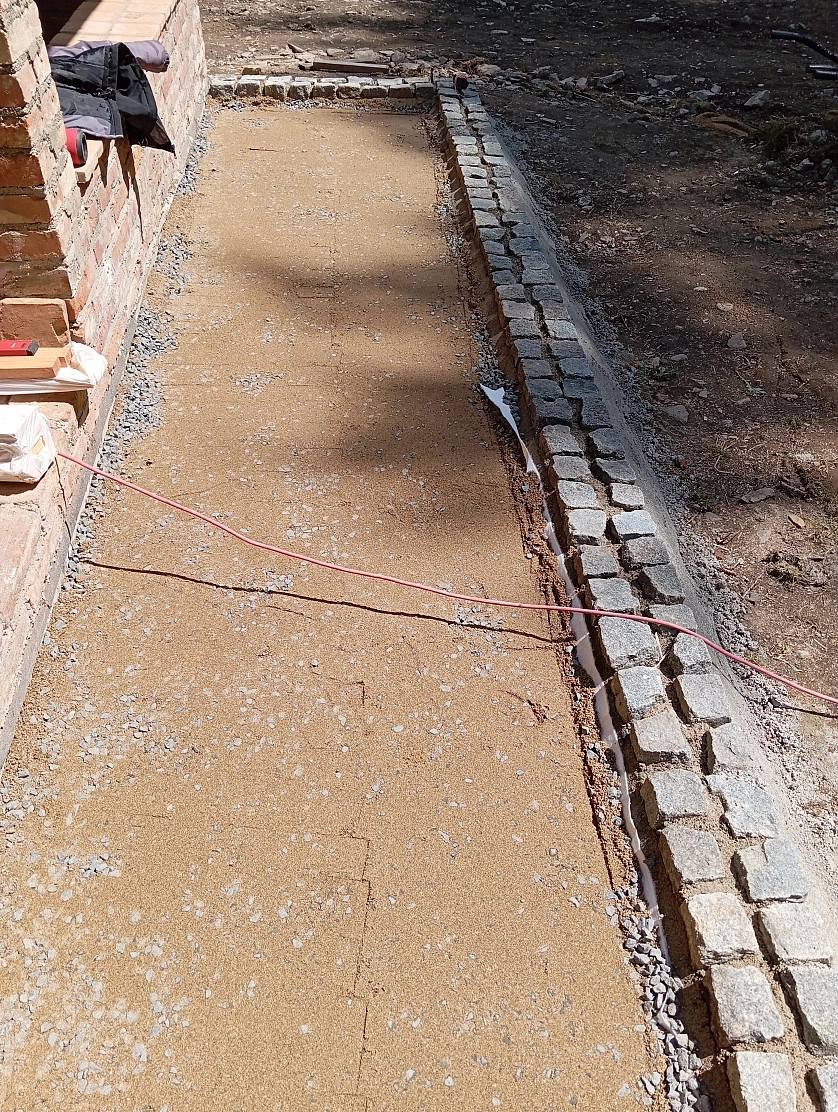 Práce v portfoliu - Rekonstrukce - fotografie 3